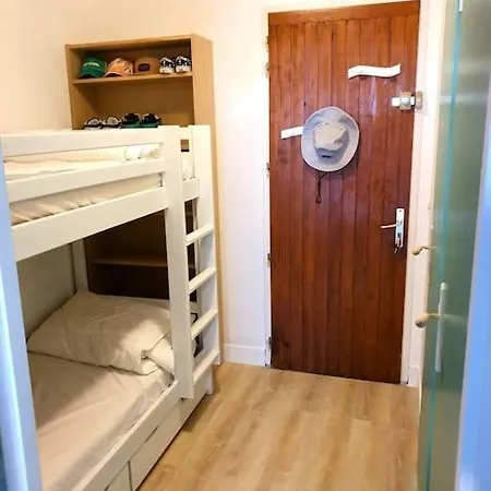A 50m De L'acces - Terrasse Apartment